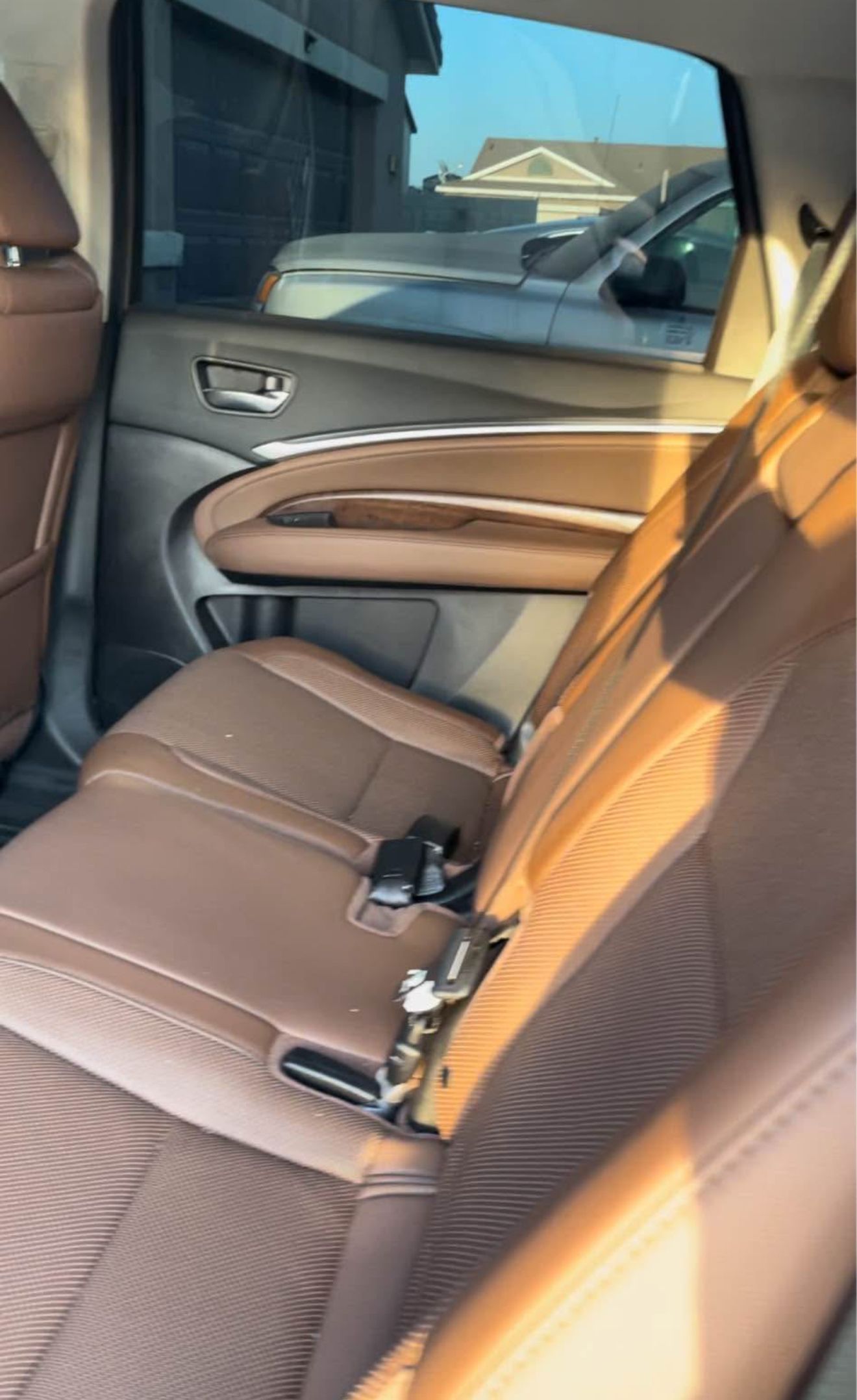 Used 2020 Acura MDX SH-AWD w/ Technology Package image 2