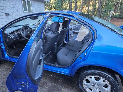 Used 2005 Dodge Neon SXT image 5