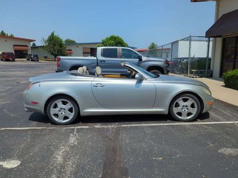 Used 2004 Lexus SC 430 Convertible image 5