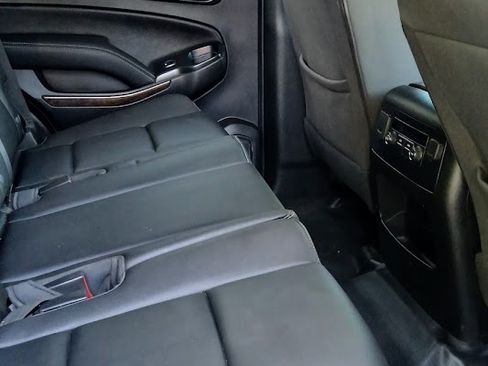Used 2020 Chevrolet Tahoe 4WD w/ Skid Plate Package image 9