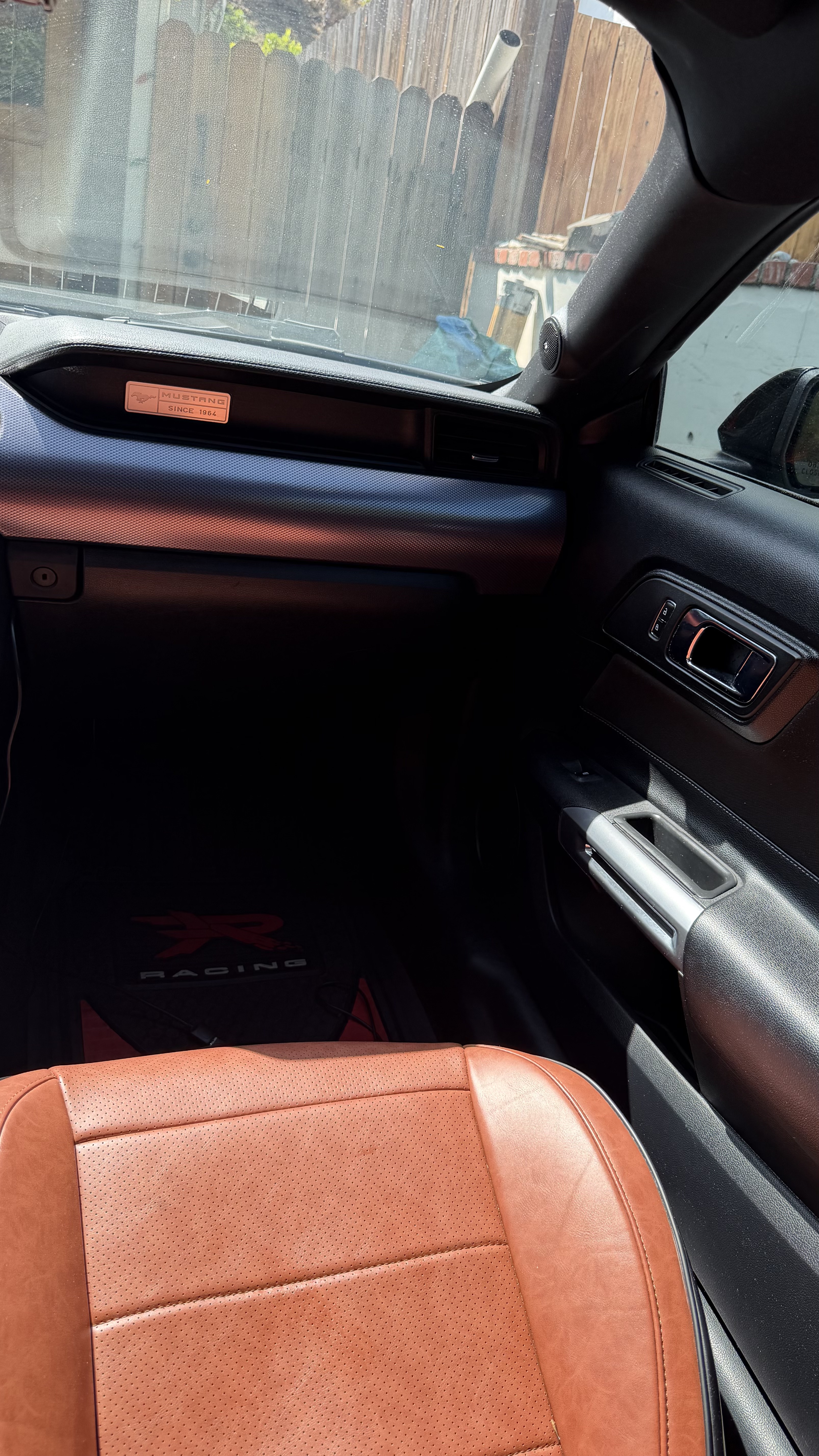 Used 2015 Ford Mustang Coupe RWD image 18