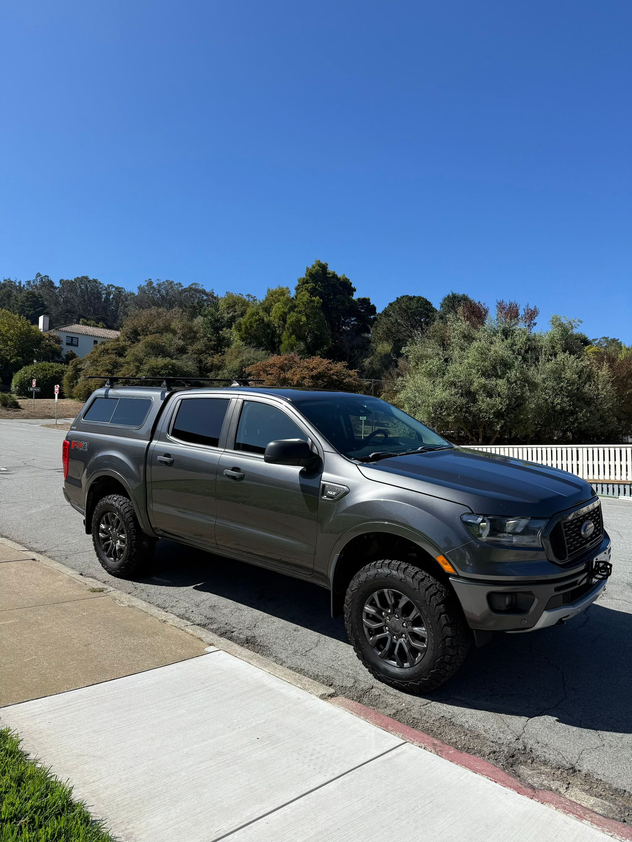 Used 2019 Ford Ranger XLT w/ Equipment Group 302A Luxury AWD/4WD image 2