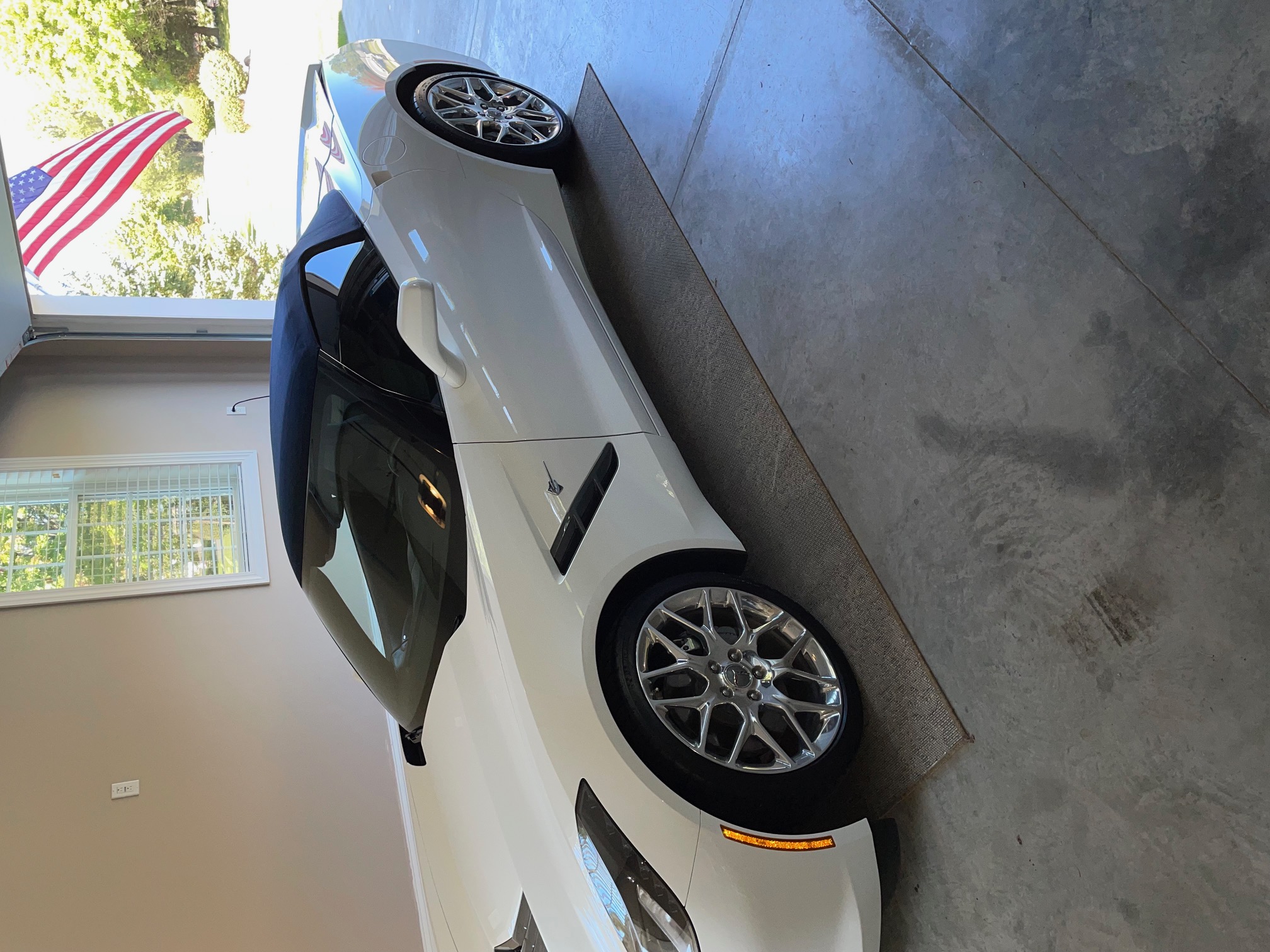Used 2016 Chevrolet Corvette Stingray Convertible w/ 3LT Preferred Equipment Group RWD image 11