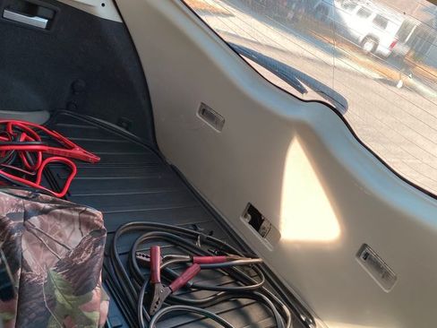 Used 2009 Nissan Murano S image 16