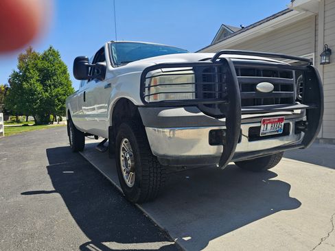 Used 2006 Ford F350 XL image 6