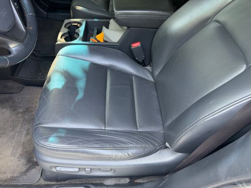 Used 2010 Honda Ridgeline RTL image 17