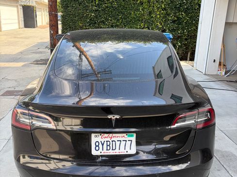 Used 2018 Tesla Model 3 Long Range image 6