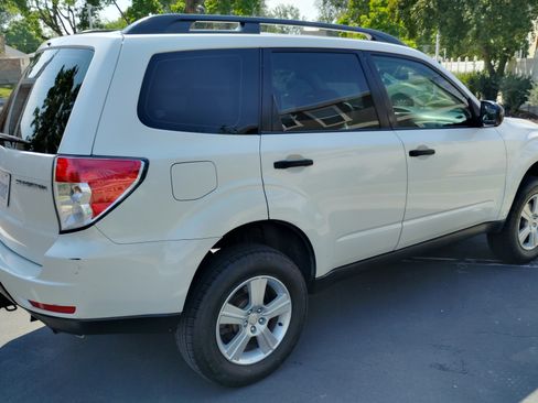 Used 2011 Subaru Forester 2.5X w/ Alloy Wheel Value Pkg AWD/4WD image 4