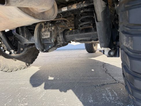 Used 2018 Jeep Wrangler Unlimited Rubicon image 12