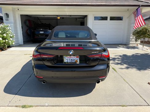Used 2022 BMW 430i Convertible w/ Convenience Package image 4