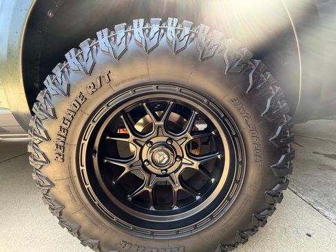Used 2016 RAM 1500 Big Horn RWD image 5