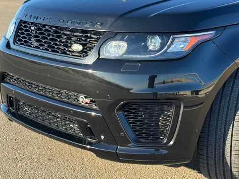 Used 2015 Land Rover Range Rover Sport SVR image 24