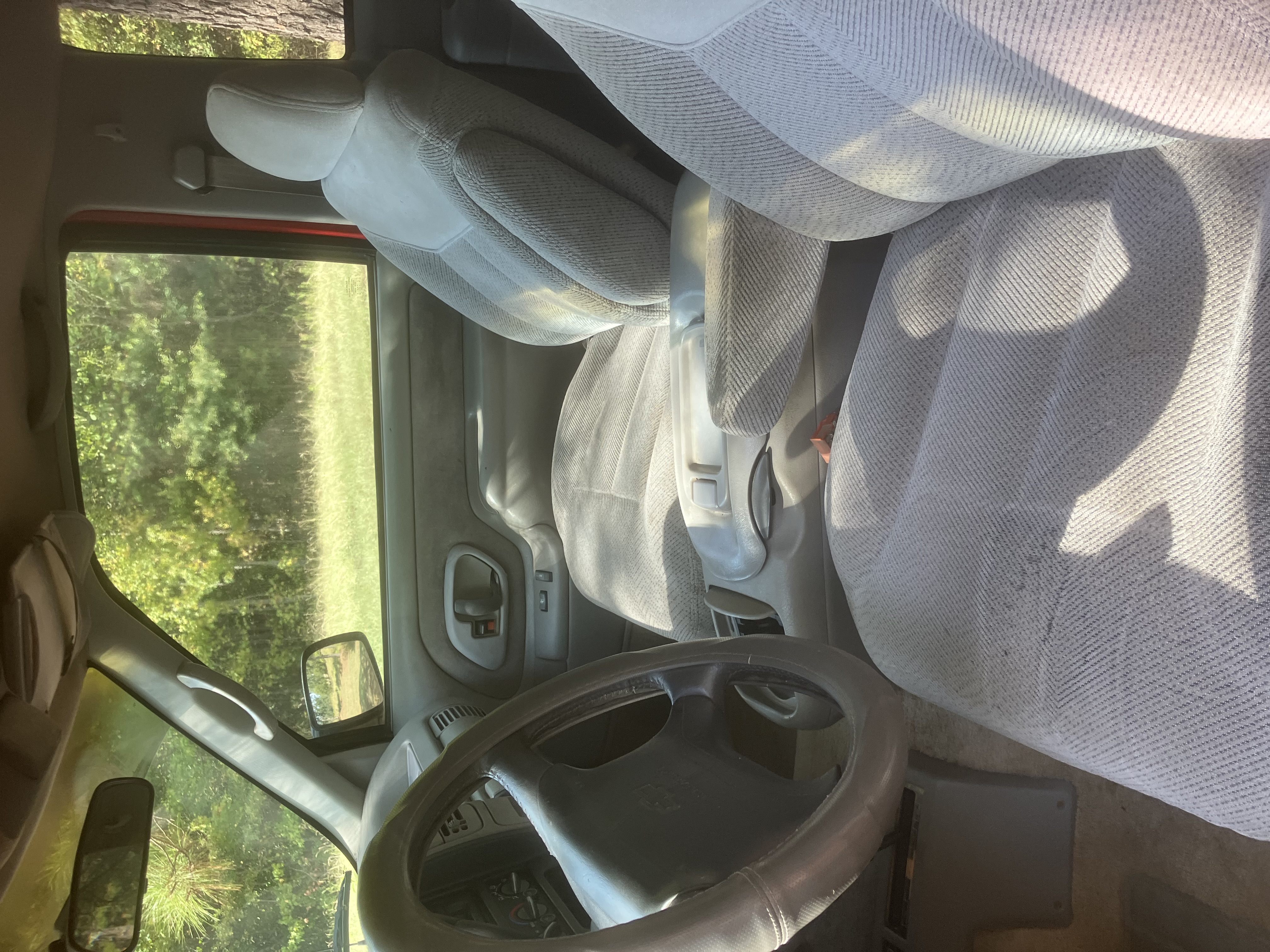 Used 1995 Chevrolet Tahoe 4WD 2-Door image 9