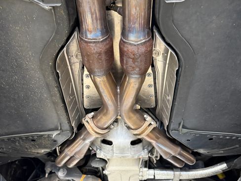 Used 2006 Chevrolet Corvette Z06 w/ Preferred Equipment Group RWD image 21