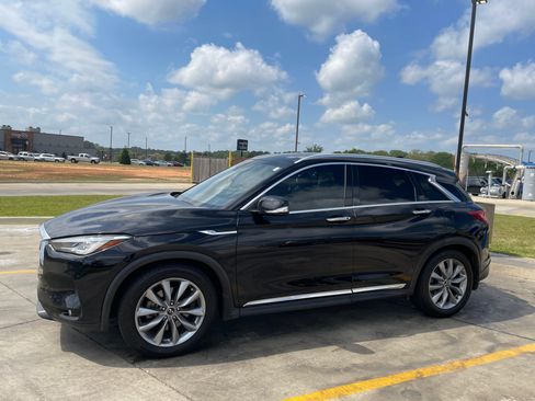 Used 2019 INFINITI QX50 Luxe w/ Navigation Package image 1