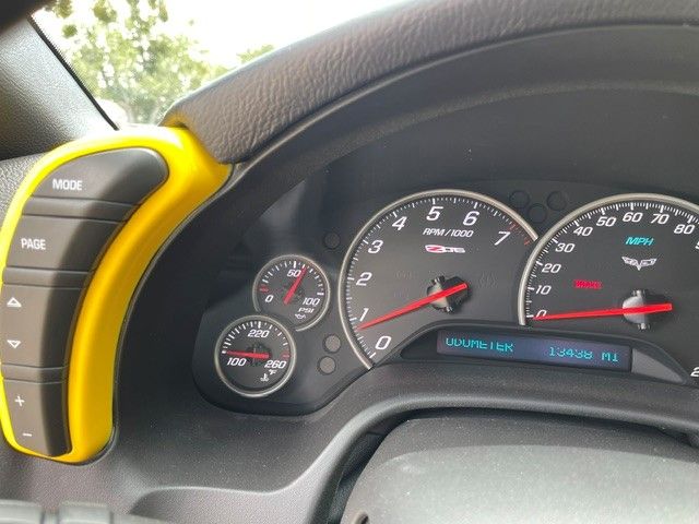 Used 2007 Chevrolet Corvette Z06 w/ Preferred Equipment Group RWD image 12