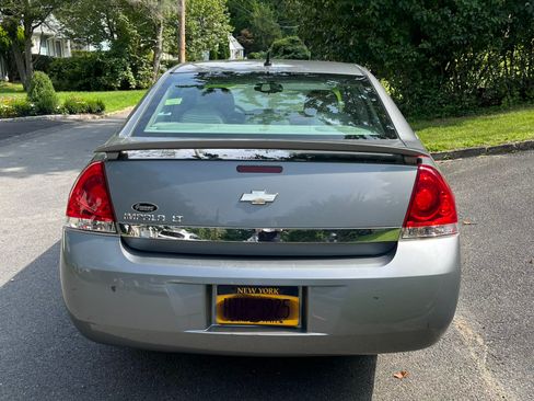 Used 2008 Chevrolet Impala LT w/ Luxury Edition Package FWD image 5