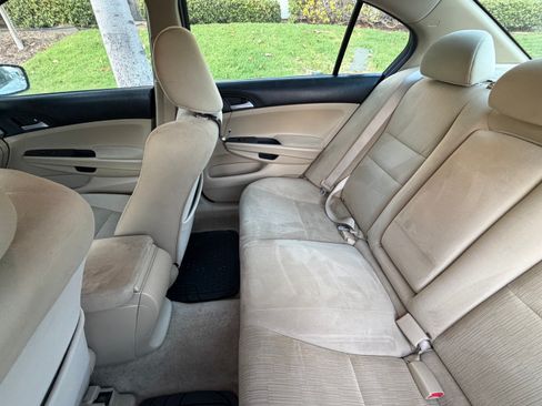 Used 2012 Honda Accord LX image 13