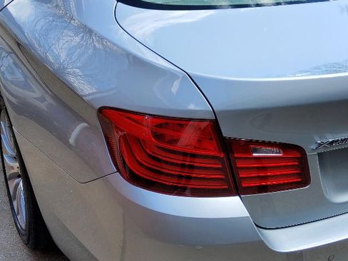 Used 2015 BMW 528i xDrive Sedan image 18