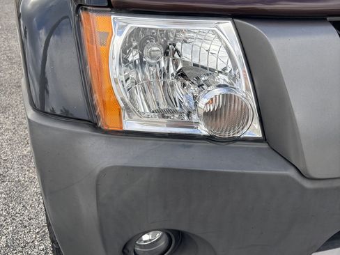 Used 2008 Nissan Xterra Off-Road w/ Technology Pkg AWD/4WD image 19