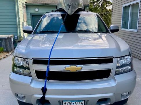 Used 2011 Chevrolet Suburban LT AWD/4WD image 14