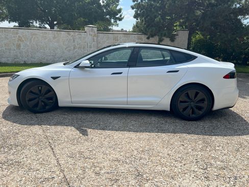 Used 2022 Tesla Model S Standard Range image 6