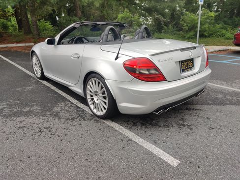 Used 2007 Mercedes-Benz SLK 55 AMG image 25
