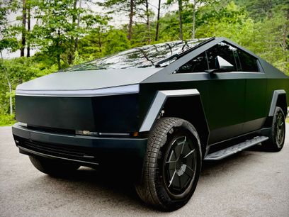 Used 2025 Tesla Cybertruck AWD Crew Cab