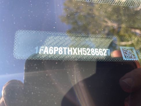 Used 2017 Ford Mustang Coupe image 13