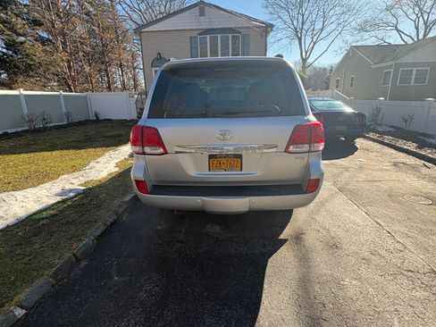 Used 2008 Toyota Land Cruiser image 1