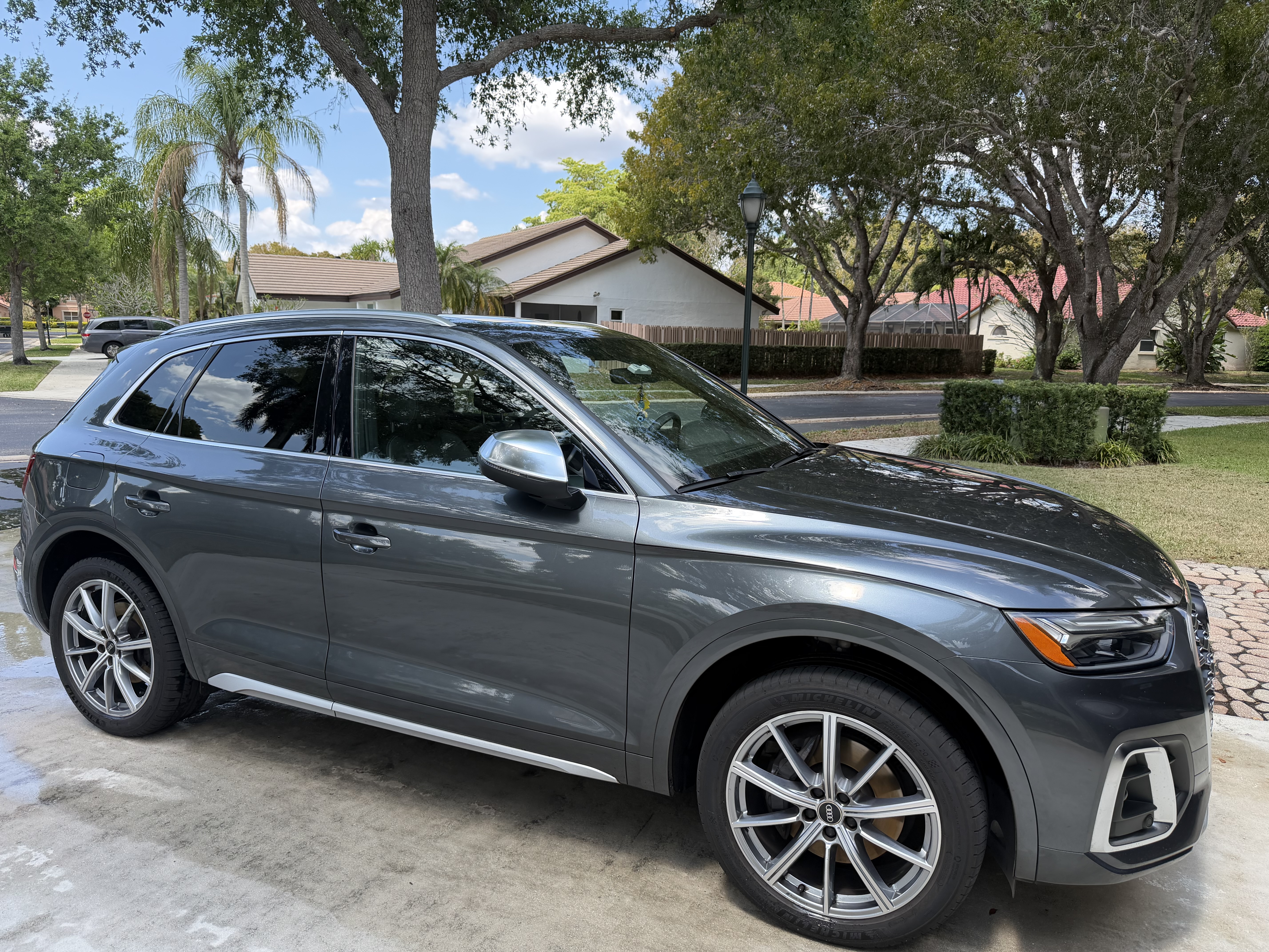 Used 2021 Audi SQ5 Premium Plus w/ Premium Plus Package AWD/4WD image 9