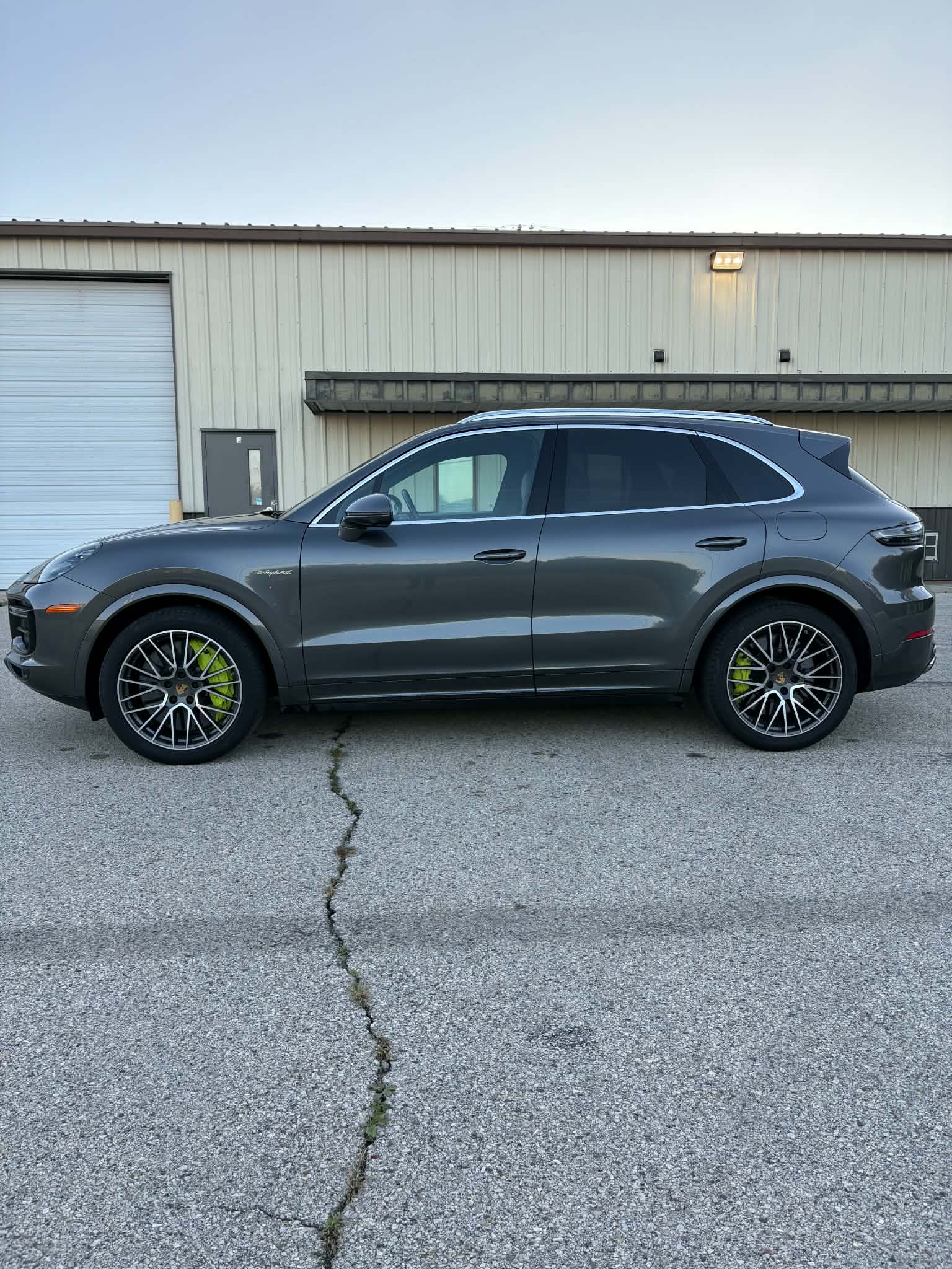 Used 2021 Porsche Cayenne Turbo S AWD/4WD image 6
