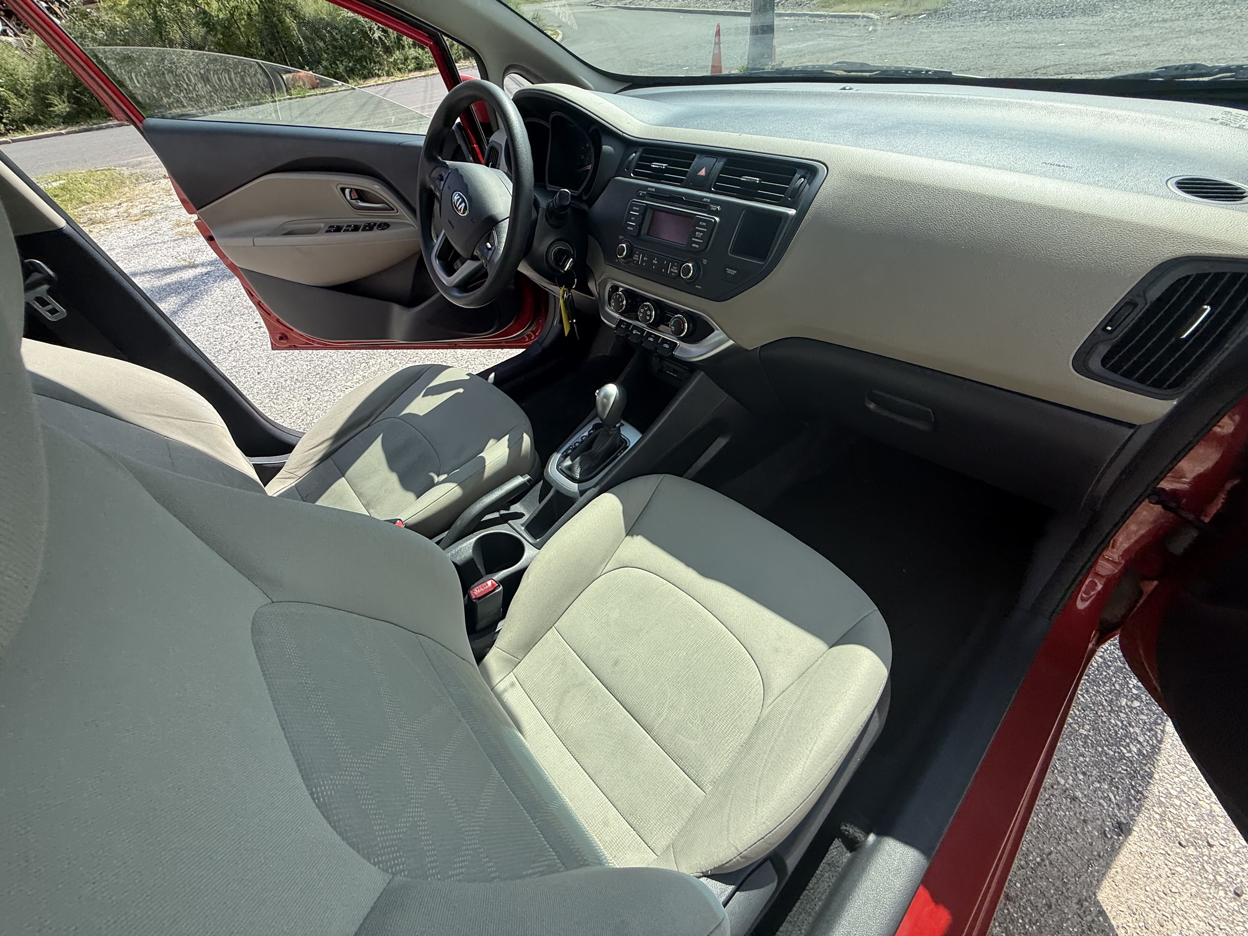 Used 2014 Kia Rio LX w/ Power Package FWD image 16