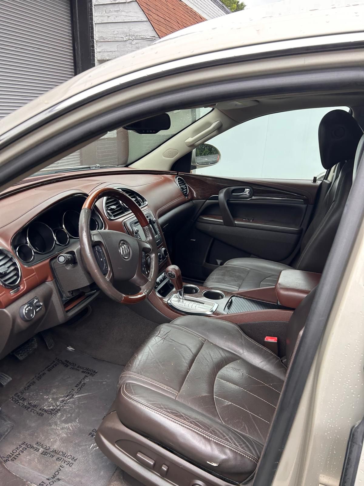 Used 2013 Buick Enclave Leather AWD/4WD image 6