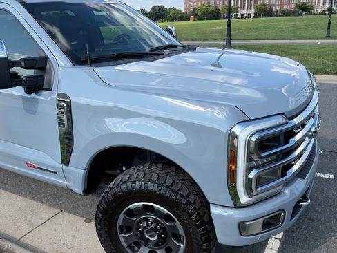 Used 2024 Ford F250 Platinum w/ Tremor Off-Road Package AWD/4WD image 2