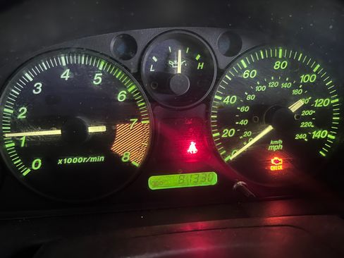 Used 1999 MAZDA MX-5 Miata RWD image 7