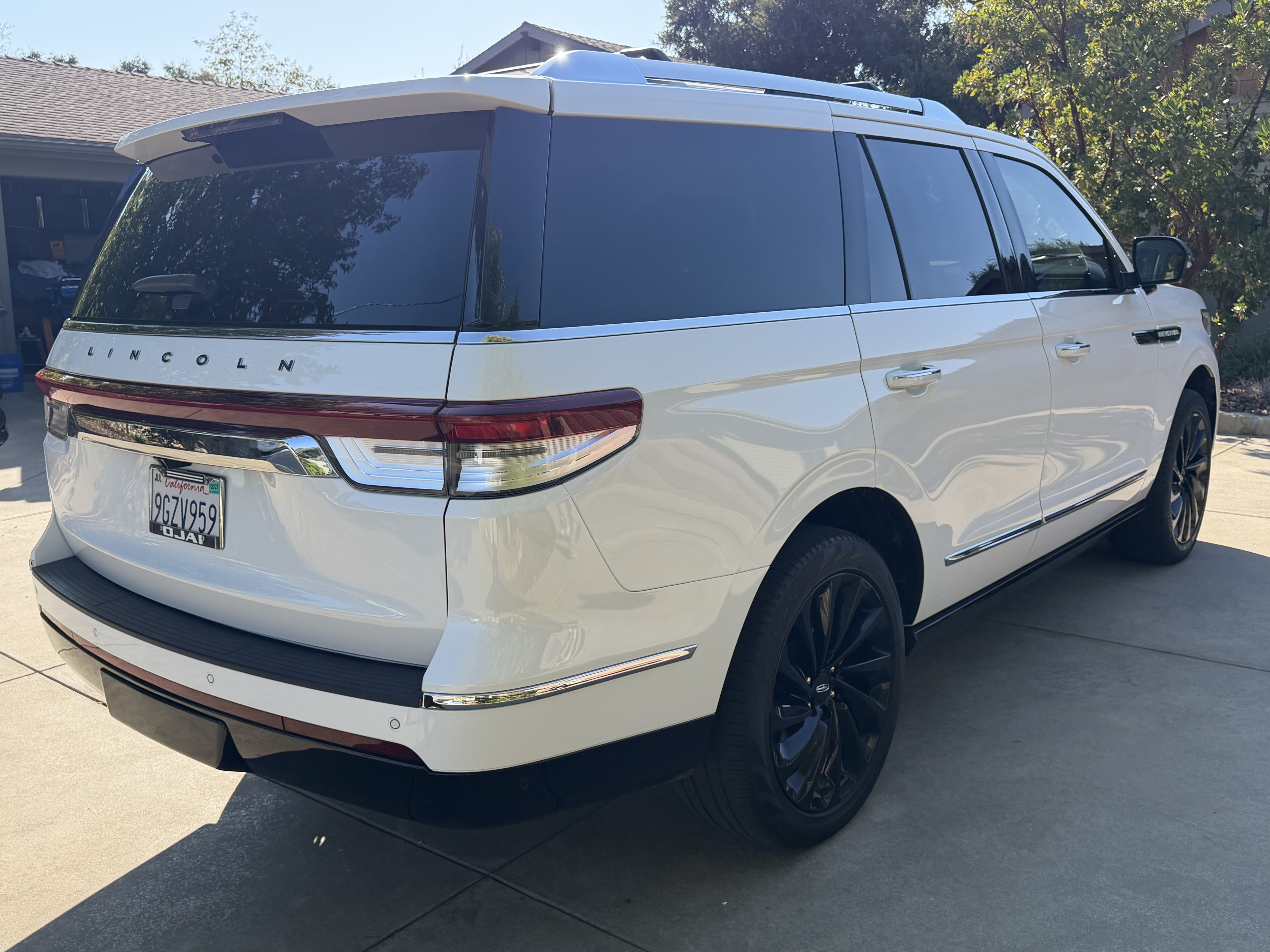 Used 2023 Lincoln Navigator Black Label AWD/4WD image 5