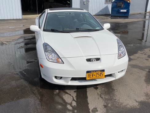 Used 2001 Toyota Celica GT-S image 9