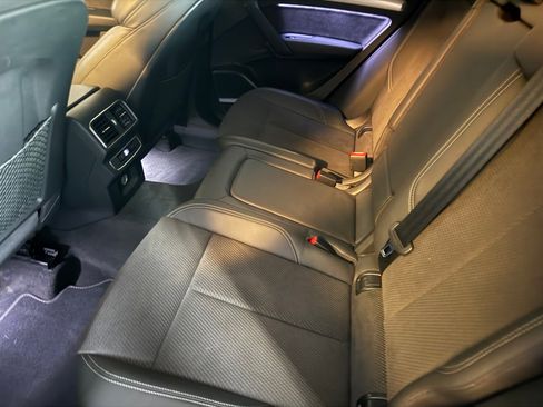 Used 2018 Audi SQ5 Premium Plus image 12