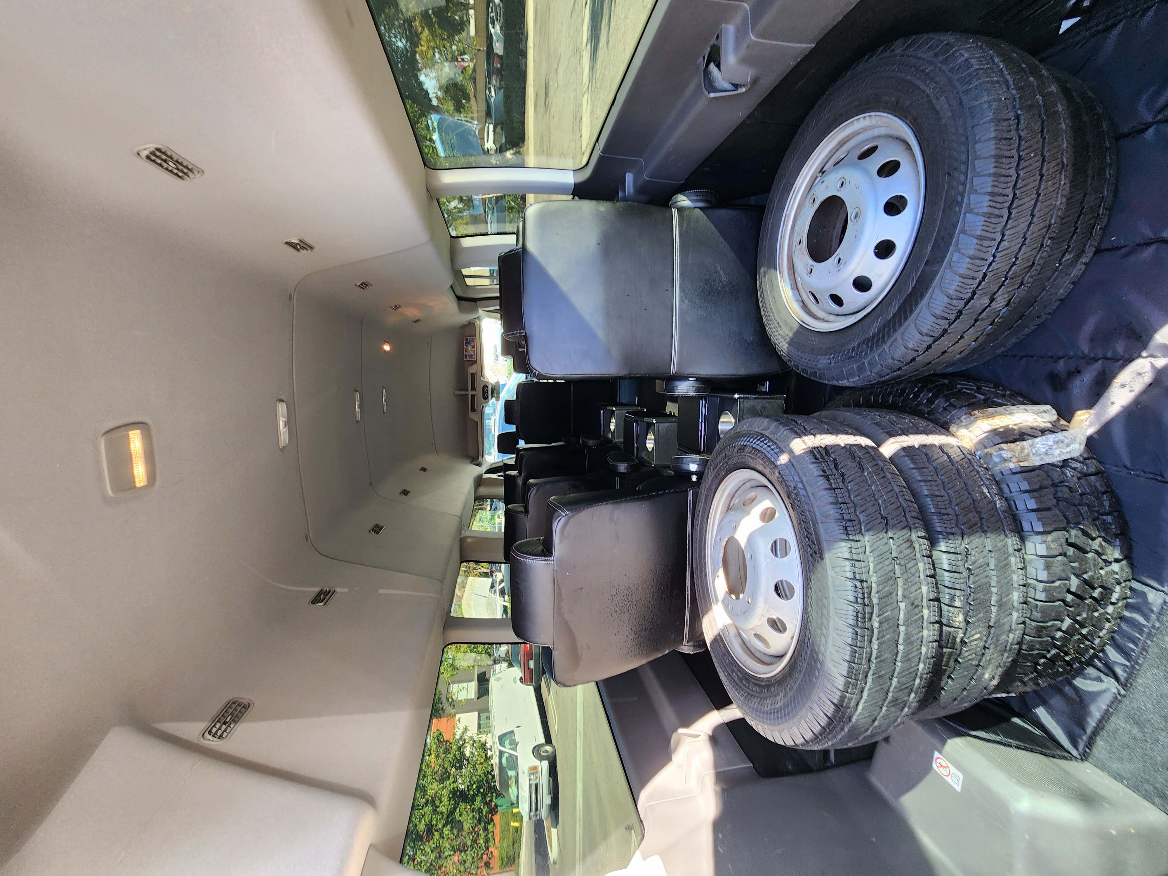 Used 2020 Ford Transit 350 XLT RWD image 18