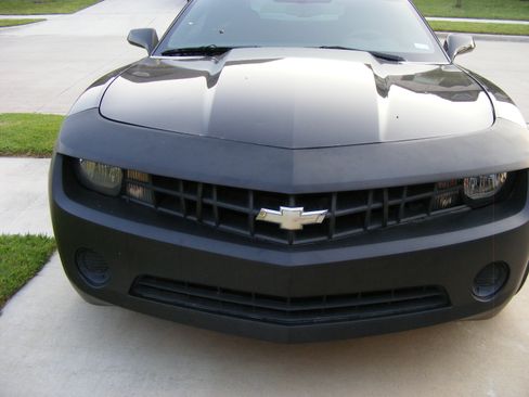 Used 2011 Chevrolet Camaro LS image 2