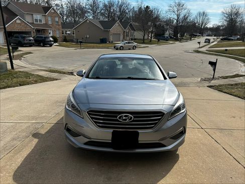 Used 2015 Hyundai Sonata ECO w/ Option Group 08 FWD image 5