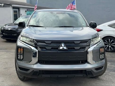 Used 2026 Mitsubishi Outlander Sport SE AWD/4WD image 1