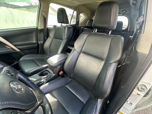 Used 2013 Toyota RAV4 Limited image 11