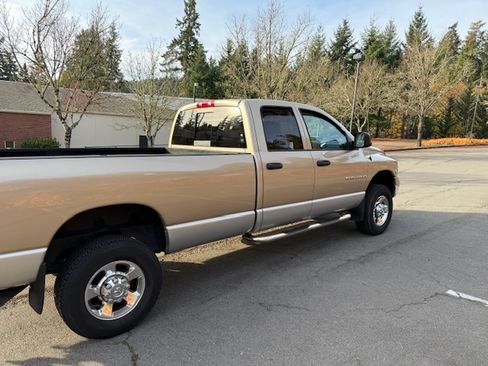 Used 2004 Dodge Ram 2500 Truck SLT w/ Trailer Tow Group image 6