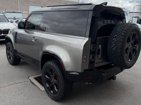 Used 2022 Land Rover Defender 90 X image 2