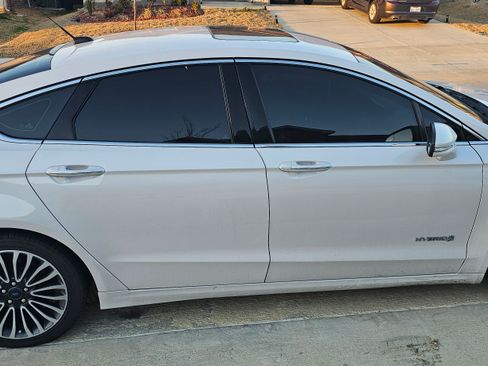 Used 2018 Ford Fusion SE w/ Equipment Group 602A image 1