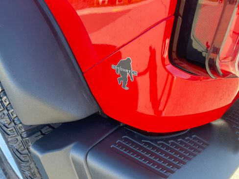 Used 2024 Ford Bronco Heritage Edition image 26