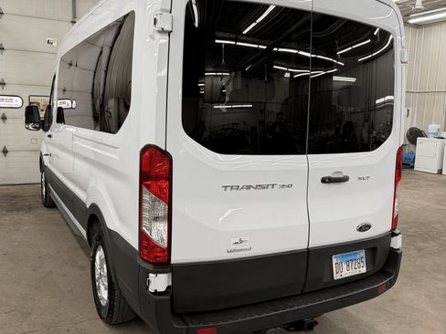 Used 2021 Ford Transit 350 XLT image 4