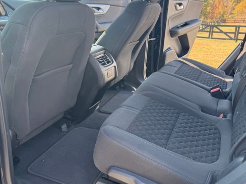 Used 2021 Chevrolet Blazer LT image 11